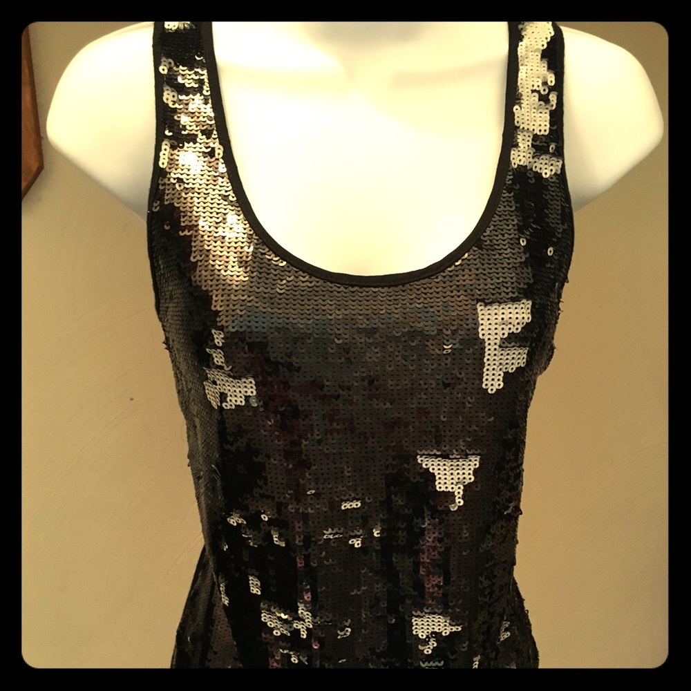 Express Sequence Black Tank🎉🖤
